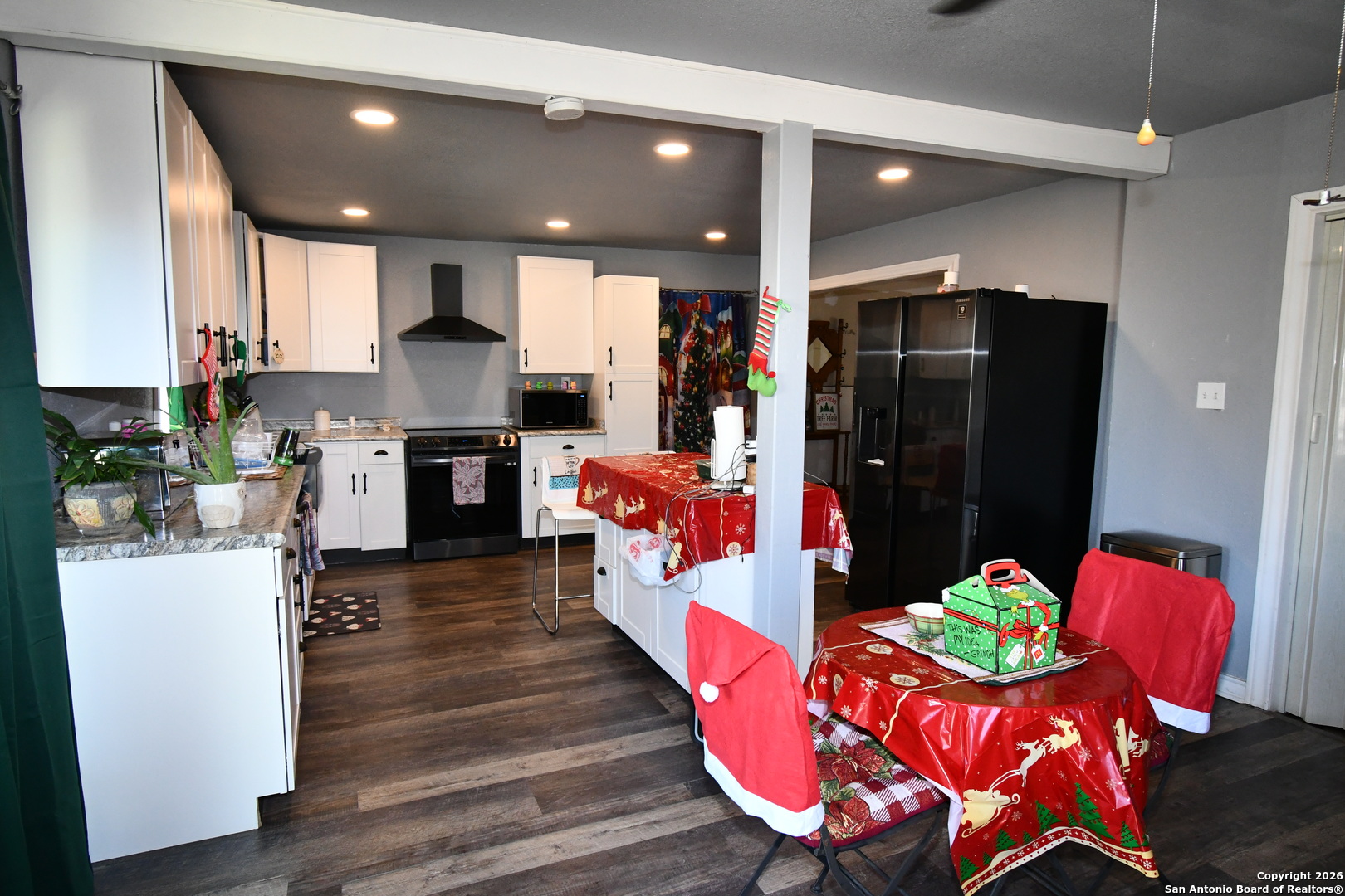 411 E Ansley San Antonio TX 78221