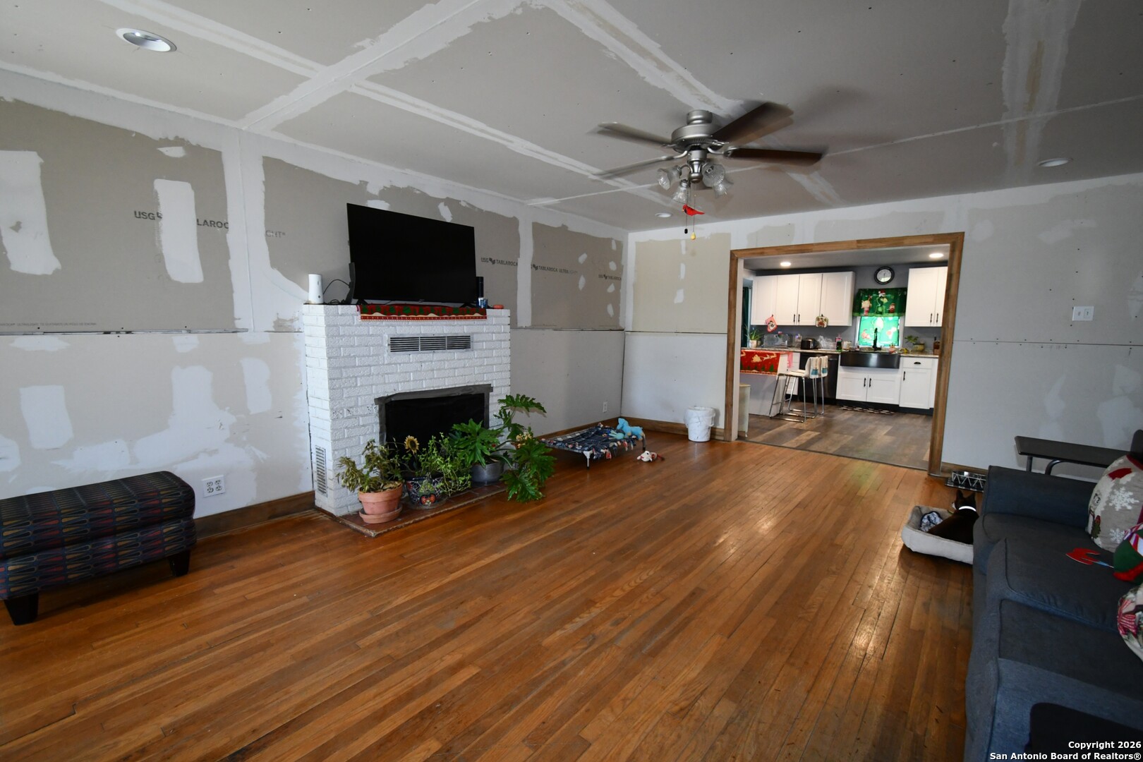 411 E Ansley San Antonio TX 78221