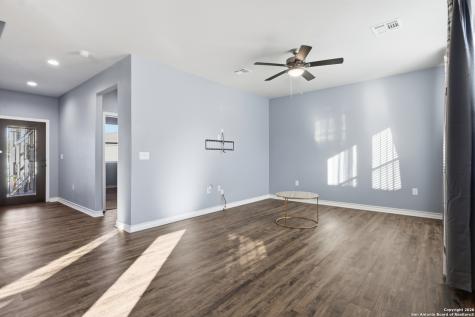 21018 Chestnut Cove San Antonio TX 78266