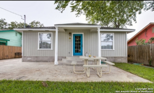 273 N San Felipe Avenue San Antonio TX 78237