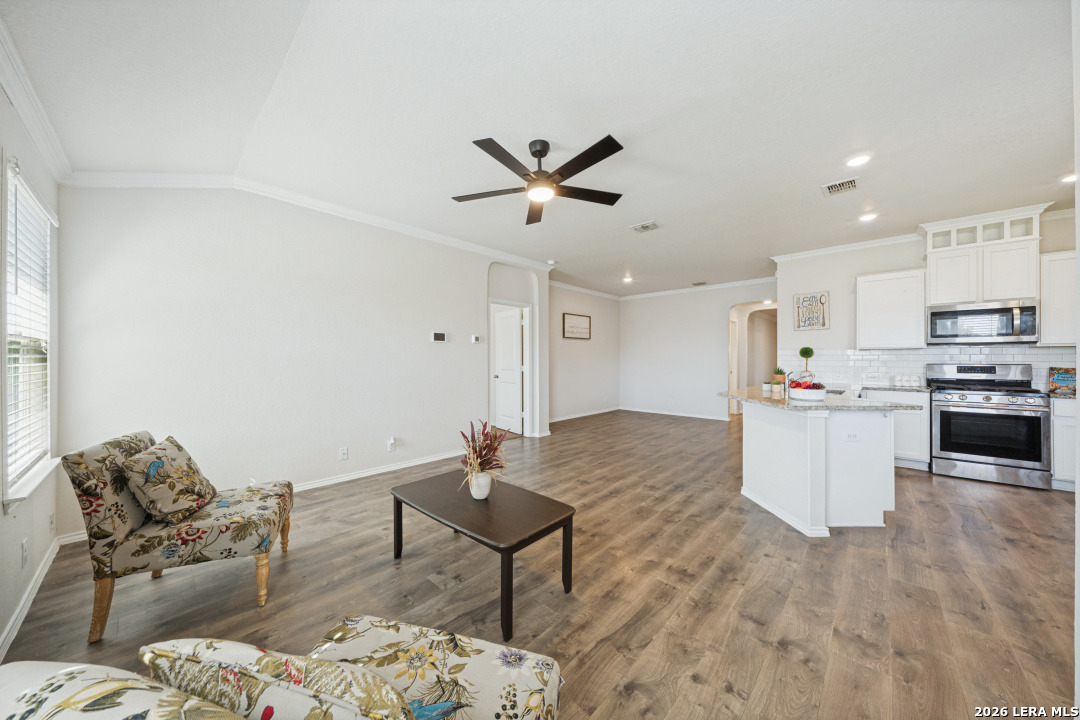 6602 Beech Trail Converse TX 78109