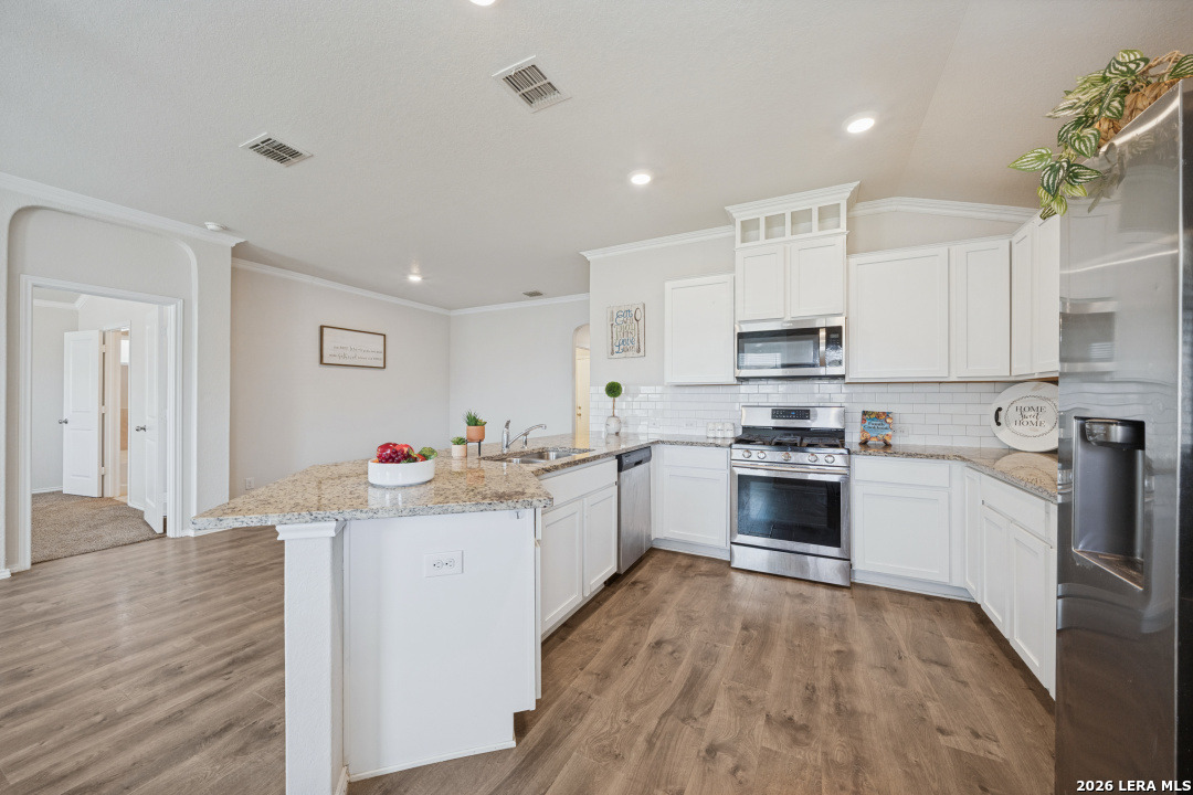 6602 Beech Trail Converse TX 78109