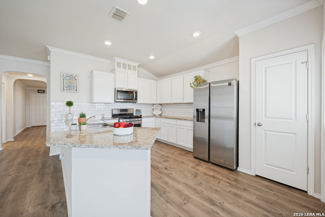 6602 Beech Trail Converse TX 78109