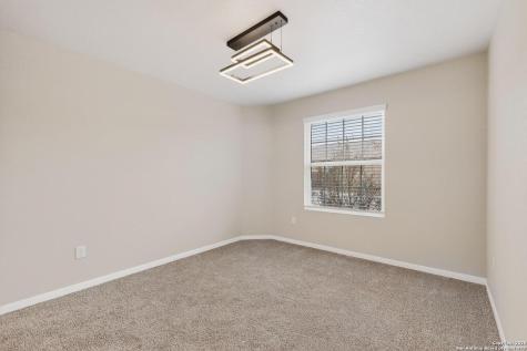 6806 Bale Ridge San Antonio TX 78252