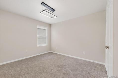 6806 Bale Ridge San Antonio TX 78252