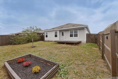 6806 Bale Ridge San Antonio TX 78252