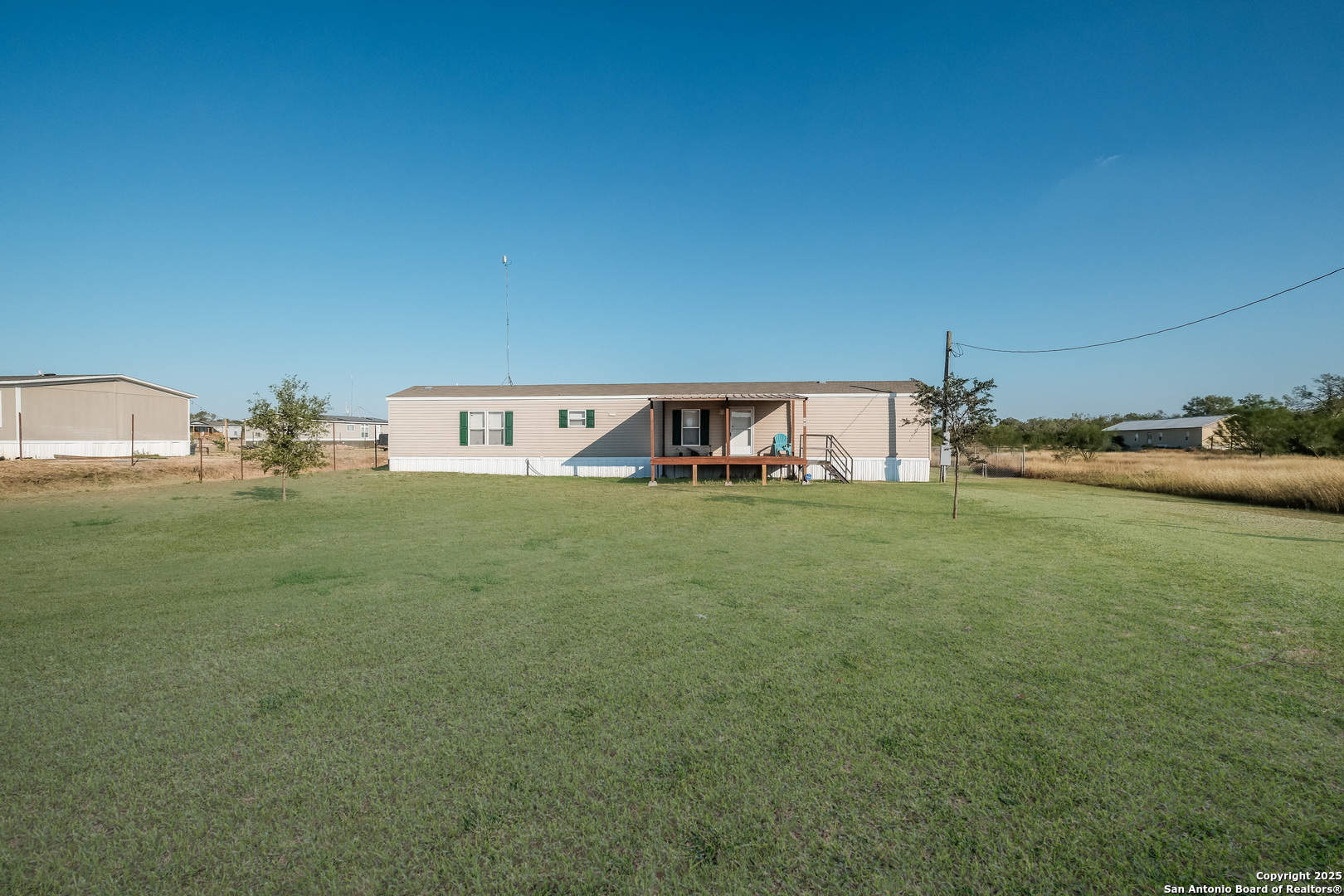 55 Gallinas Creek Pleasanton TX 78064