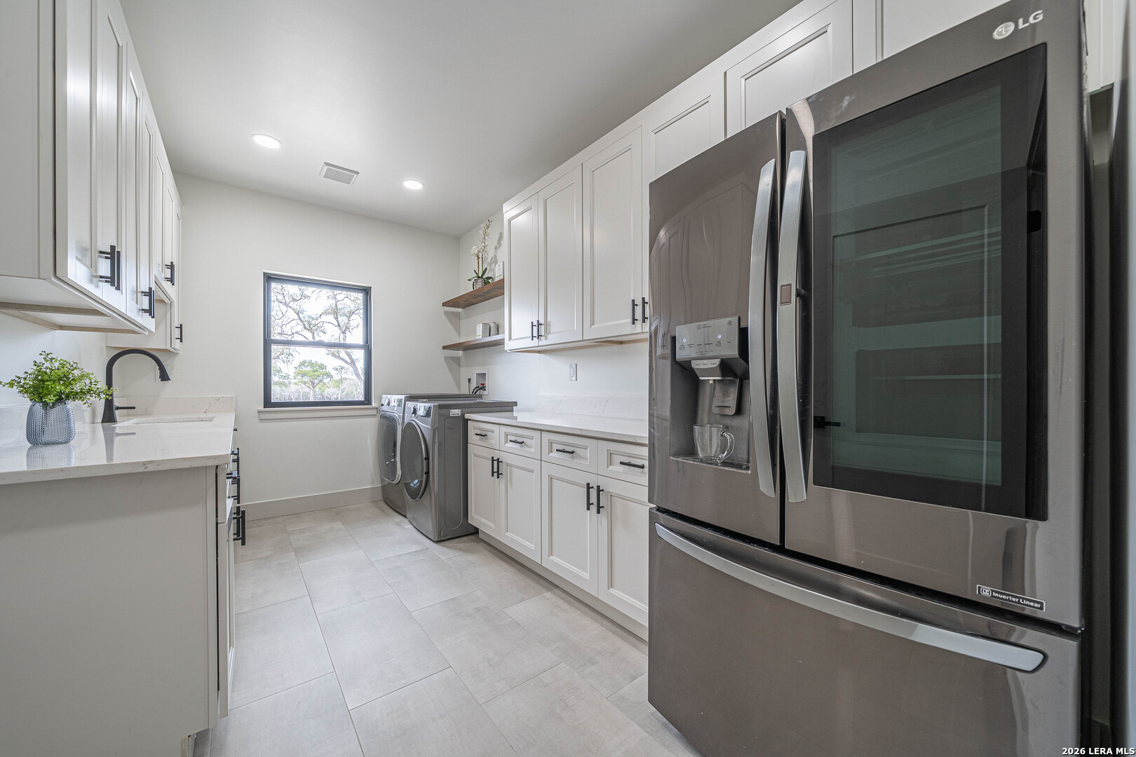 1271 View Ridge Pipe Creek TX 78063