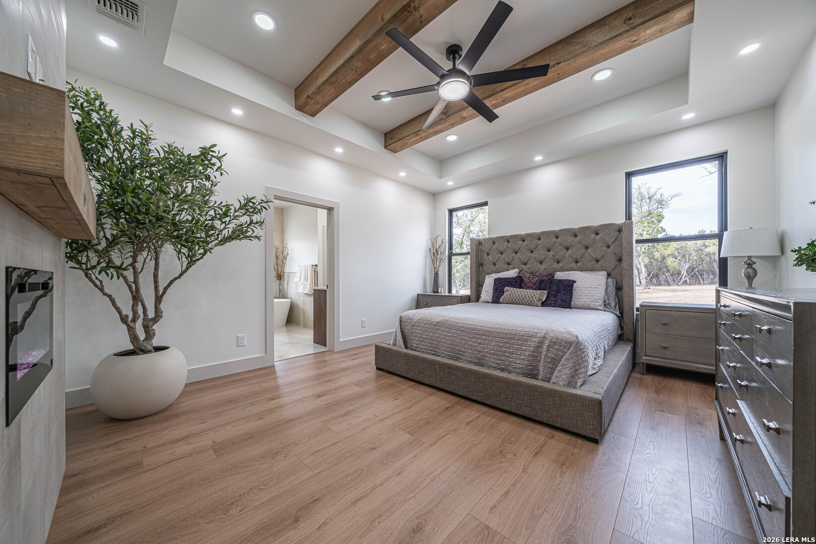 1271 View Ridge Pipe Creek TX 78063