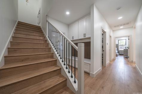 1271 View Ridge Pipe Creek TX 78063