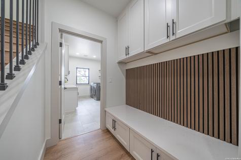 1271 View Ridge Pipe Creek TX 78063
