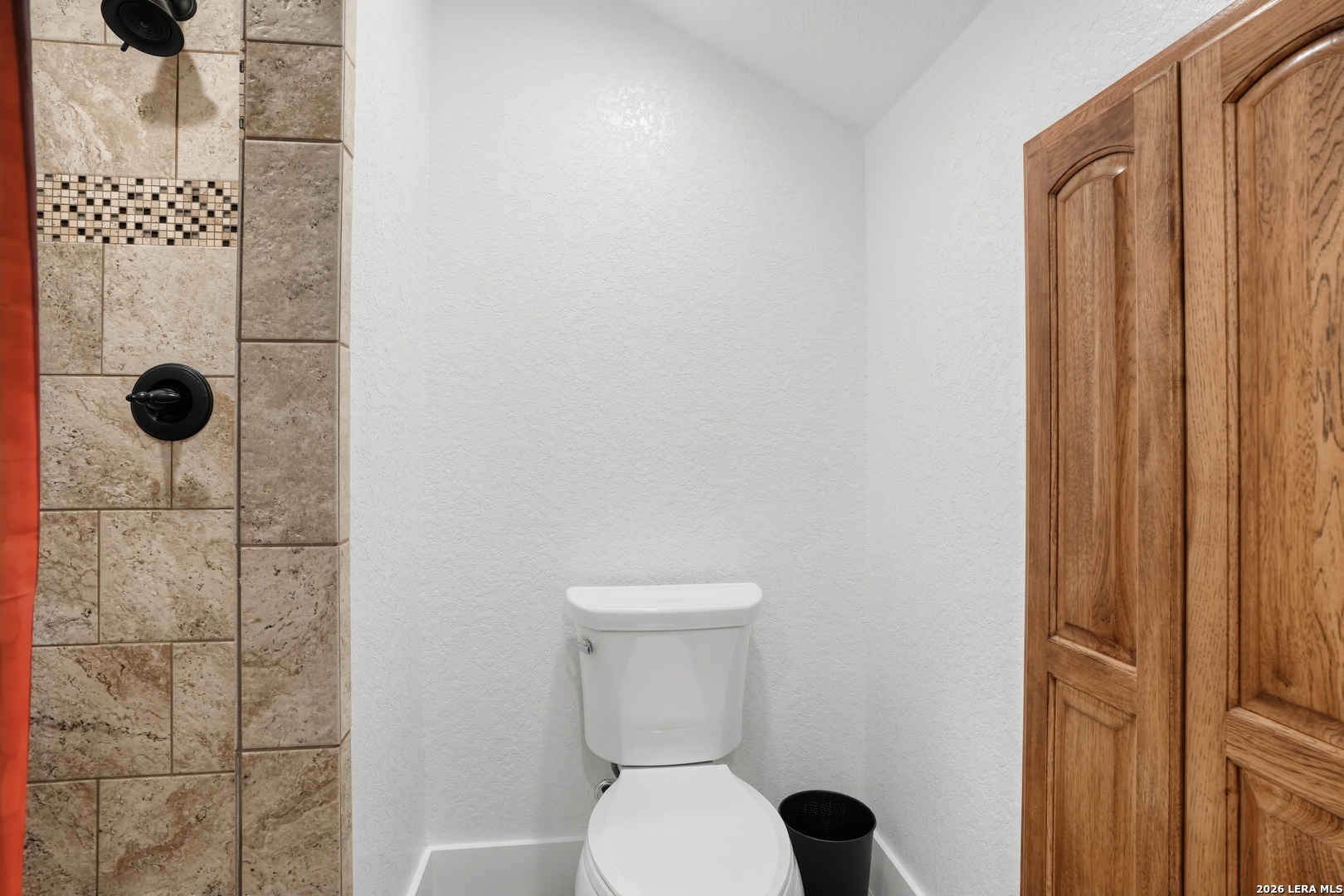 105 Oak View Drive La Vernia TX 78121