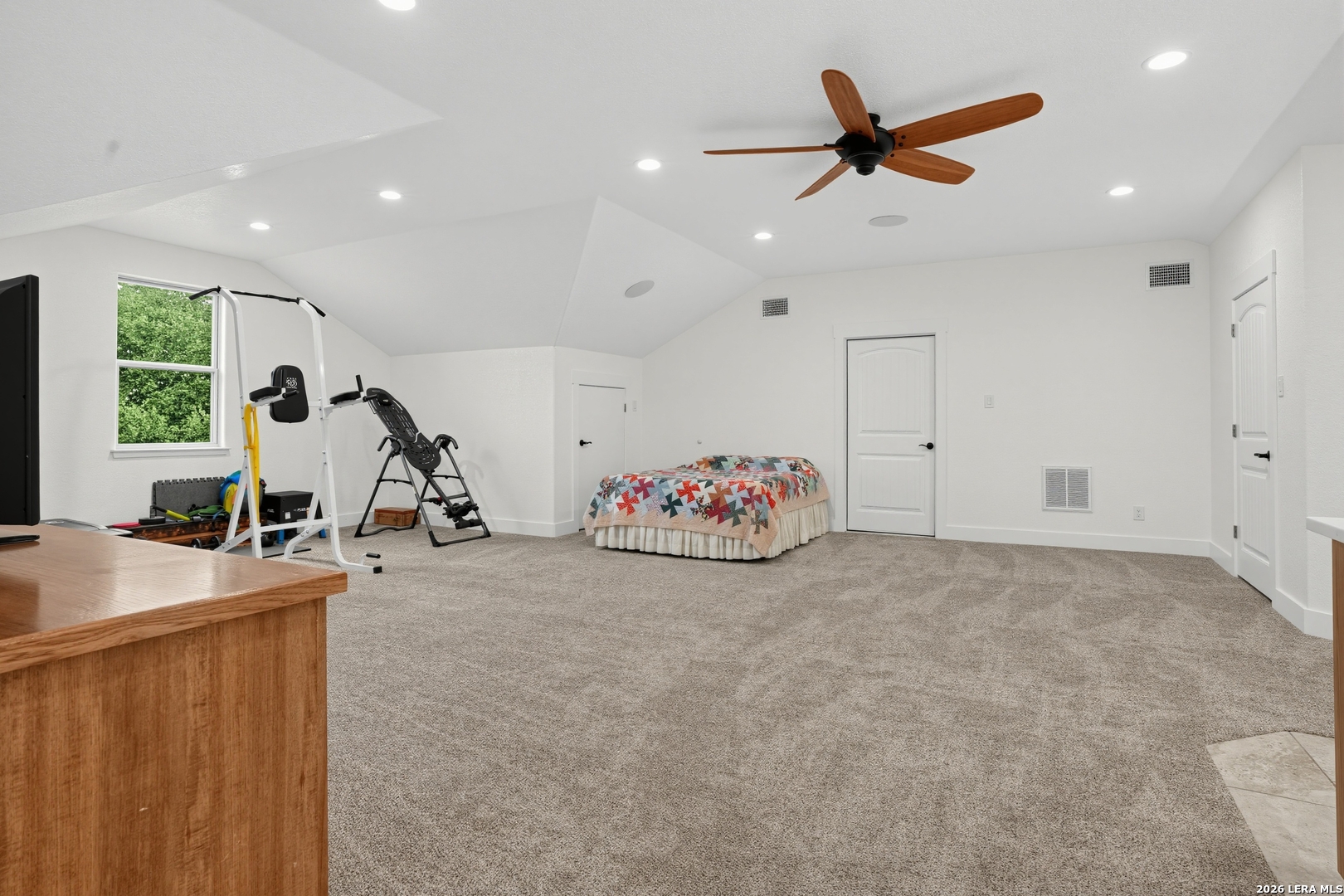 105 Oak View Drive La Vernia TX 78121