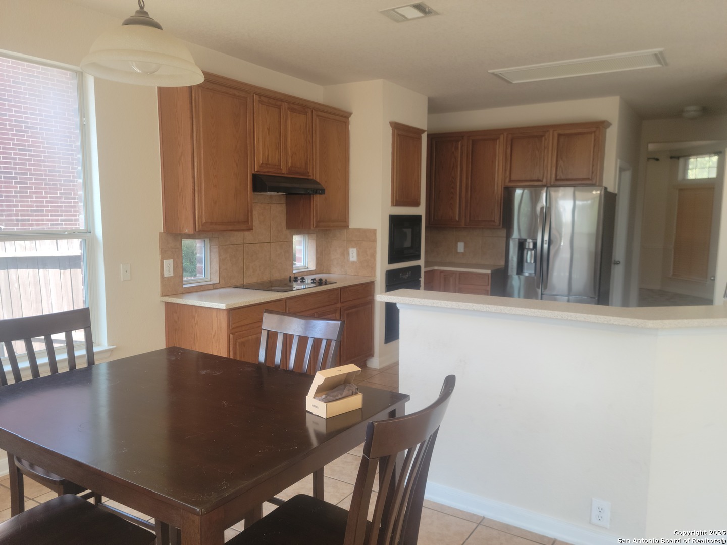 718 Desert Bluff San Antonio TX 78258