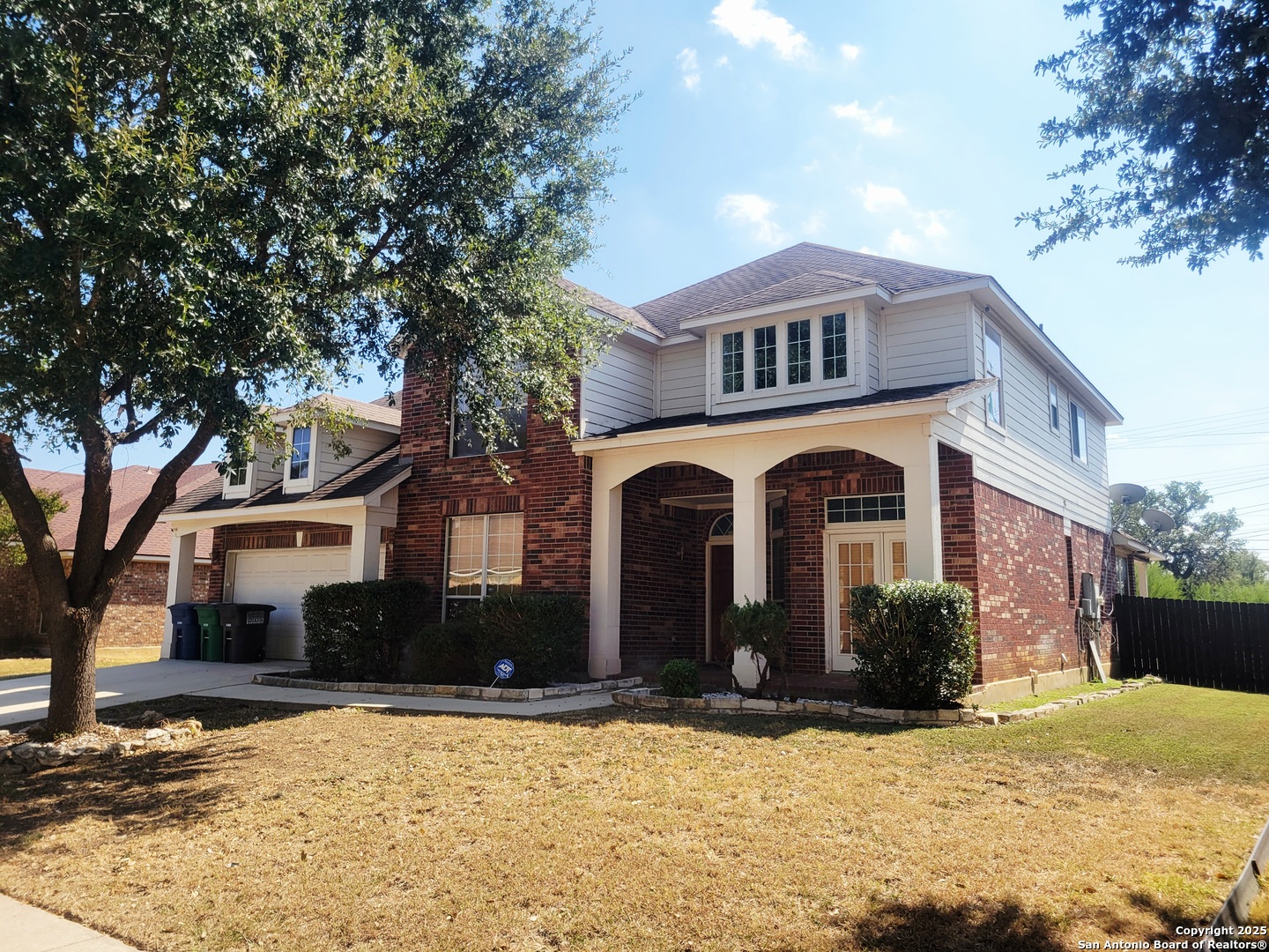 718 Desert Bluff San Antonio TX 78258