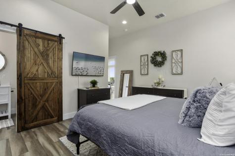 1121 Gruene New Braunfels TX 78130