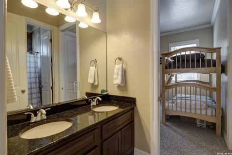 2629 Camel New Braunfels TX 78132