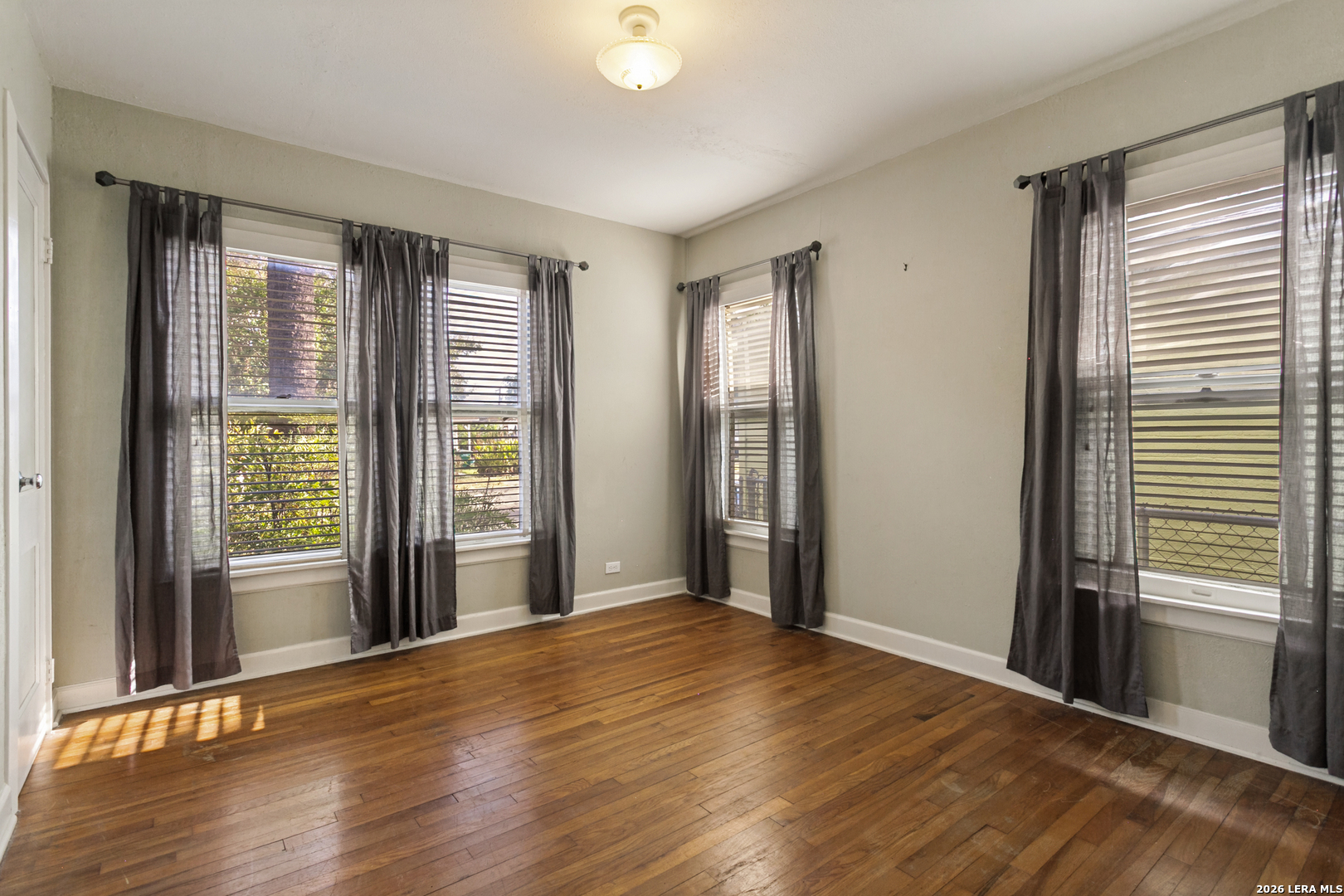 306 Bailey Avenue San Antonio TX 78210