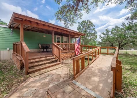 528 Private Road 1516 Bandera TX 78003