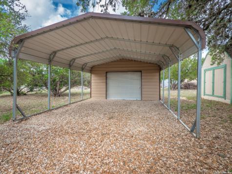 528 Private Road 1516 Bandera TX 78003