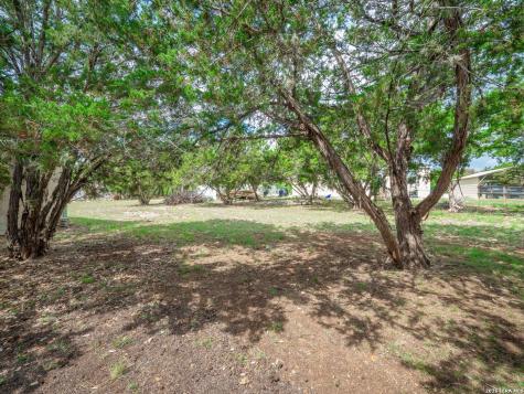 528 Private Road 1516 Bandera TX 78003
