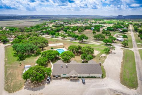 528 Private Road 1516 Bandera TX 78003