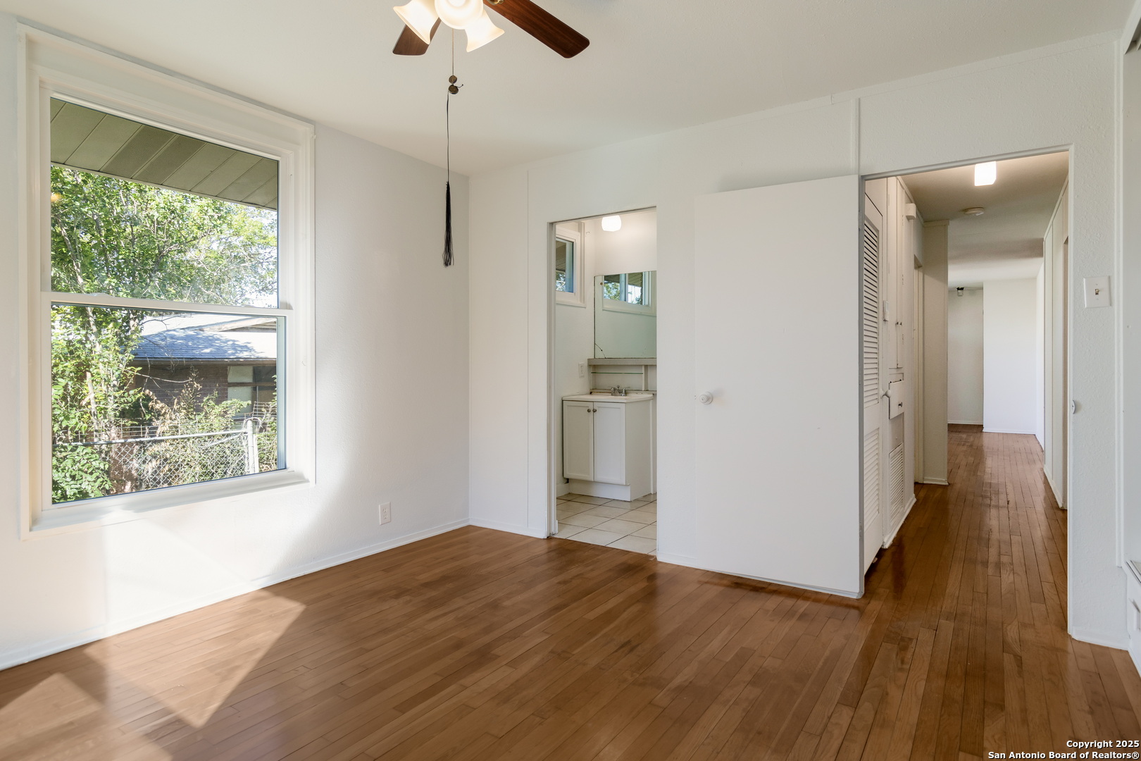 4342 Eisenhauer San Antonio TX 78218