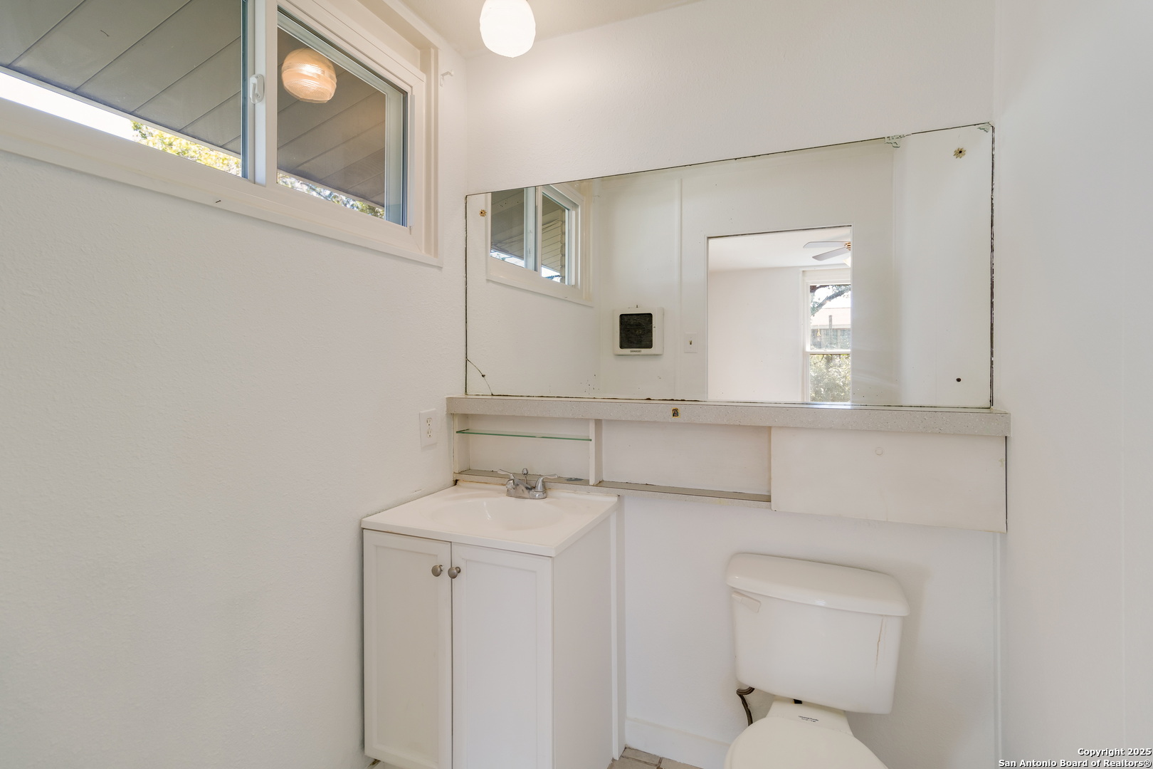 4342 Eisenhauer San Antonio TX 78218