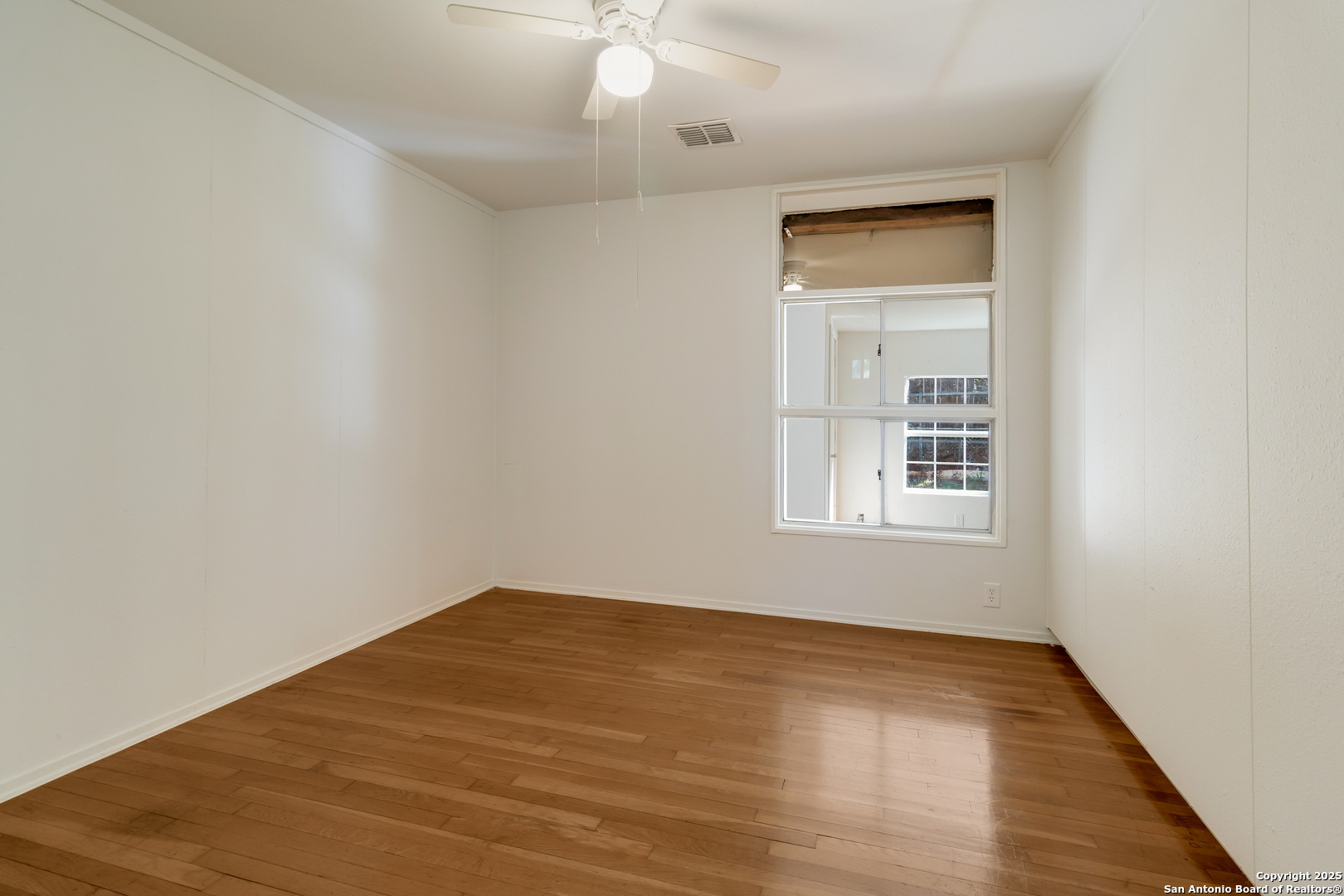 4342 Eisenhauer San Antonio TX 78218