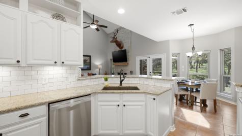 405 Pinnacle Parkway New Braunfels TX 78132
