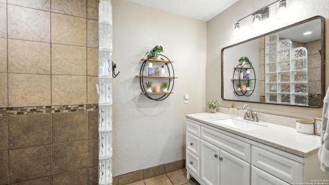 405 Pinnacle Parkway New Braunfels TX 78132