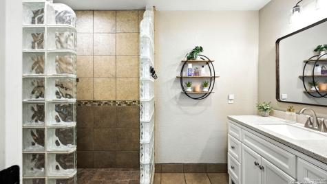 405 Pinnacle Parkway New Braunfels TX 78132