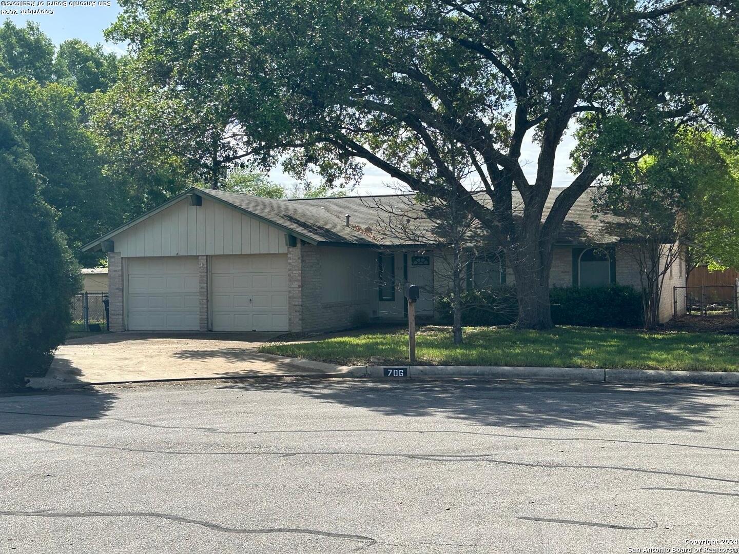 706 President Drive San Antonio TX 78216