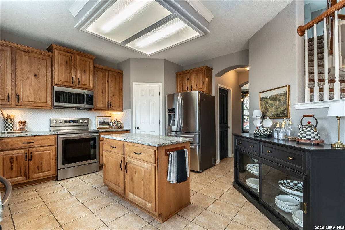 2312 Thomas Wolfe Schertz TX 78154
