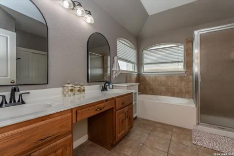 2312 Thomas Wolfe Schertz TX 78154