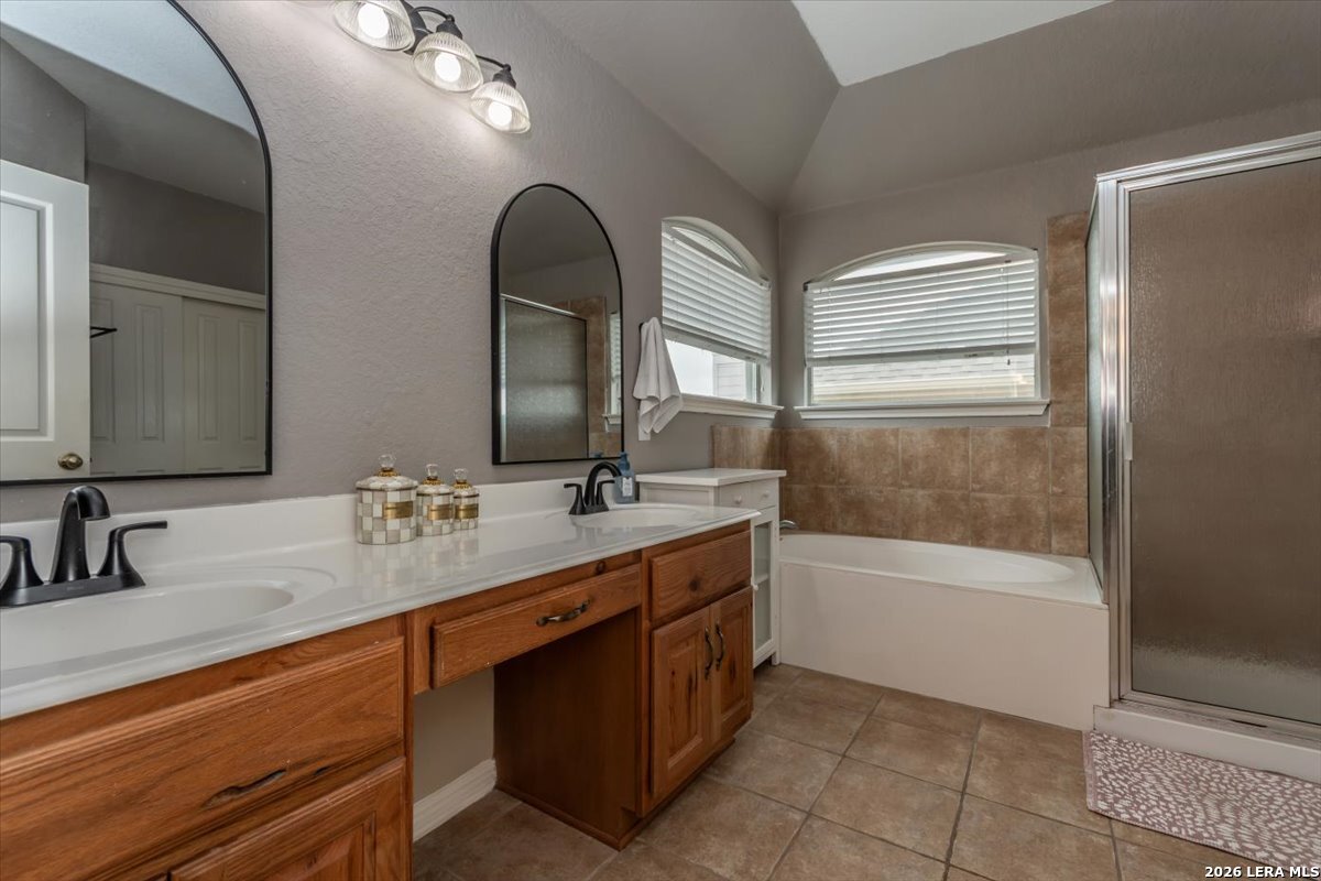 2312 Thomas Wolfe Schertz TX 78154