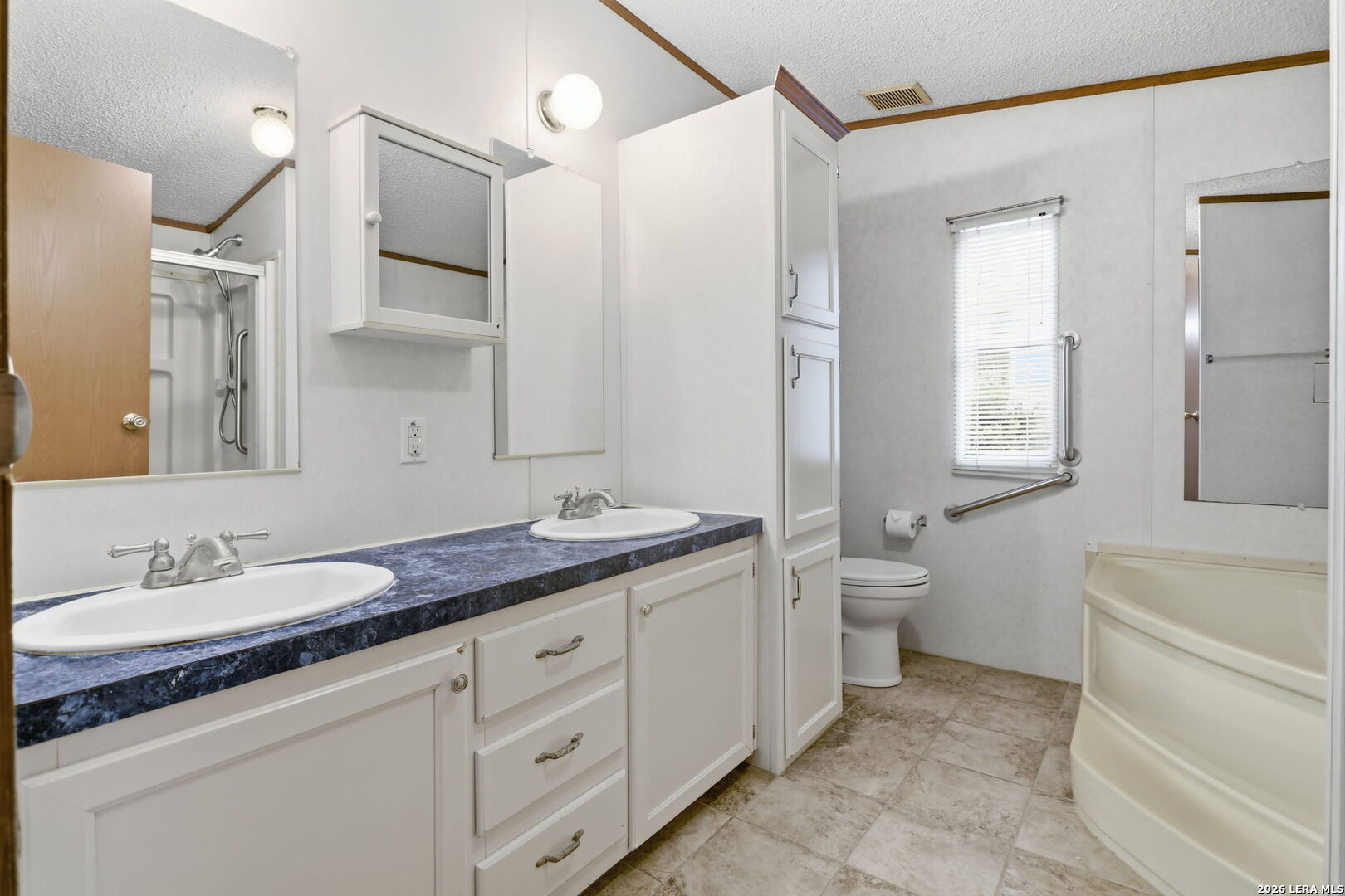 4006 County Road 382 San Antonio TX 78253
