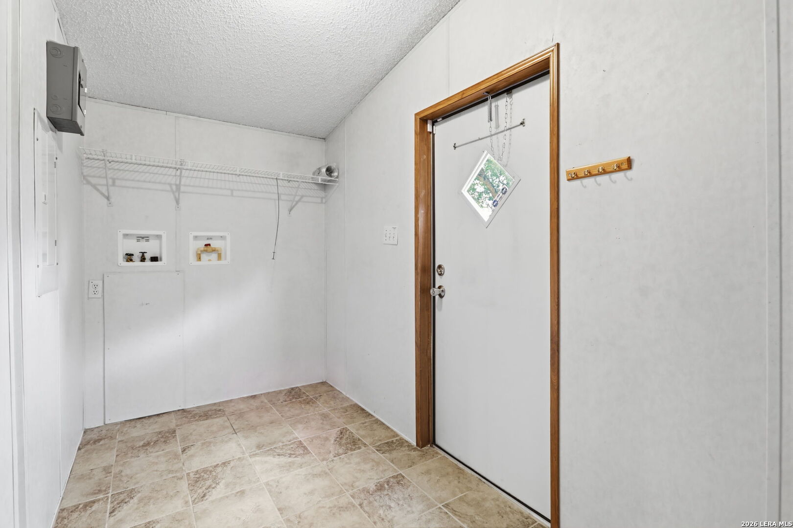 4006 County Road 382 San Antonio TX 78253