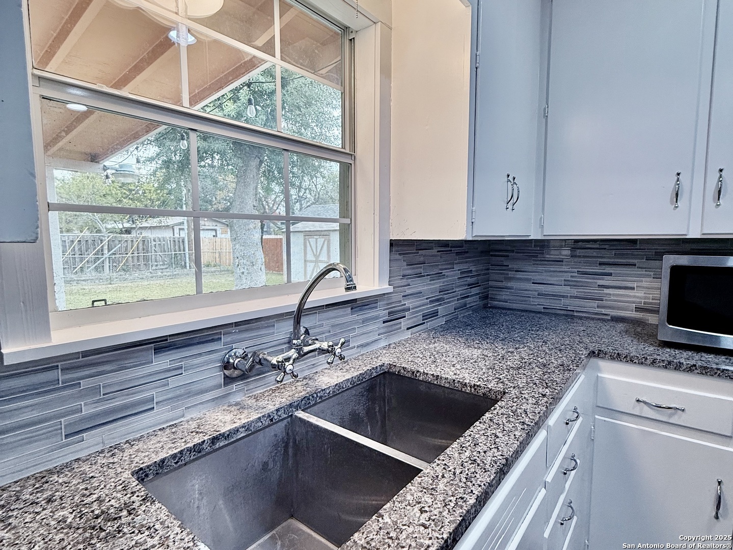211 Chelsea San Antonio TX 78213