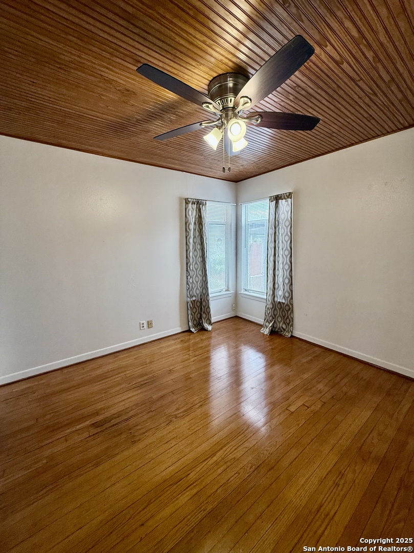 211 Chelsea San Antonio TX 78213