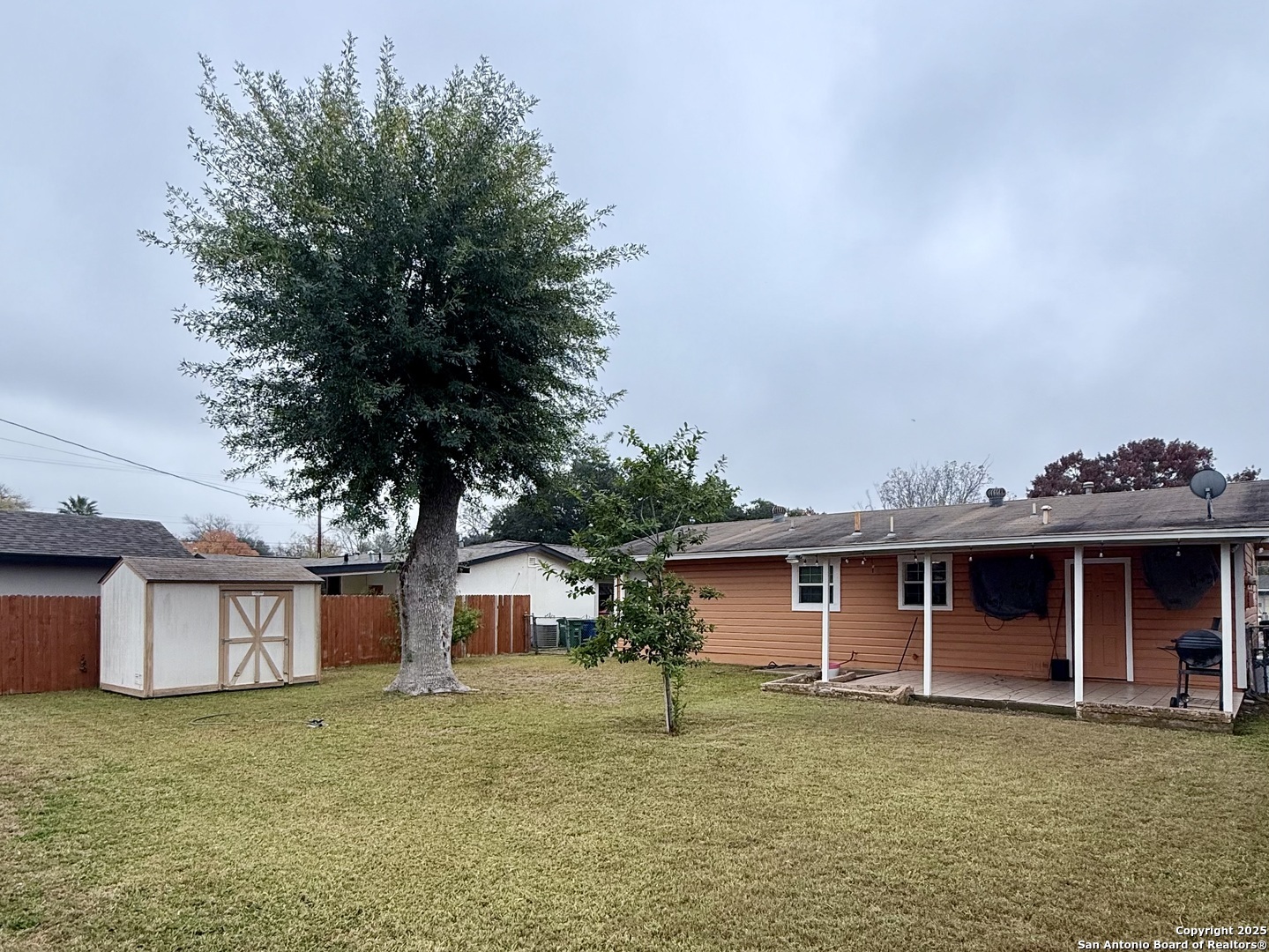 211 Chelsea San Antonio TX 78213