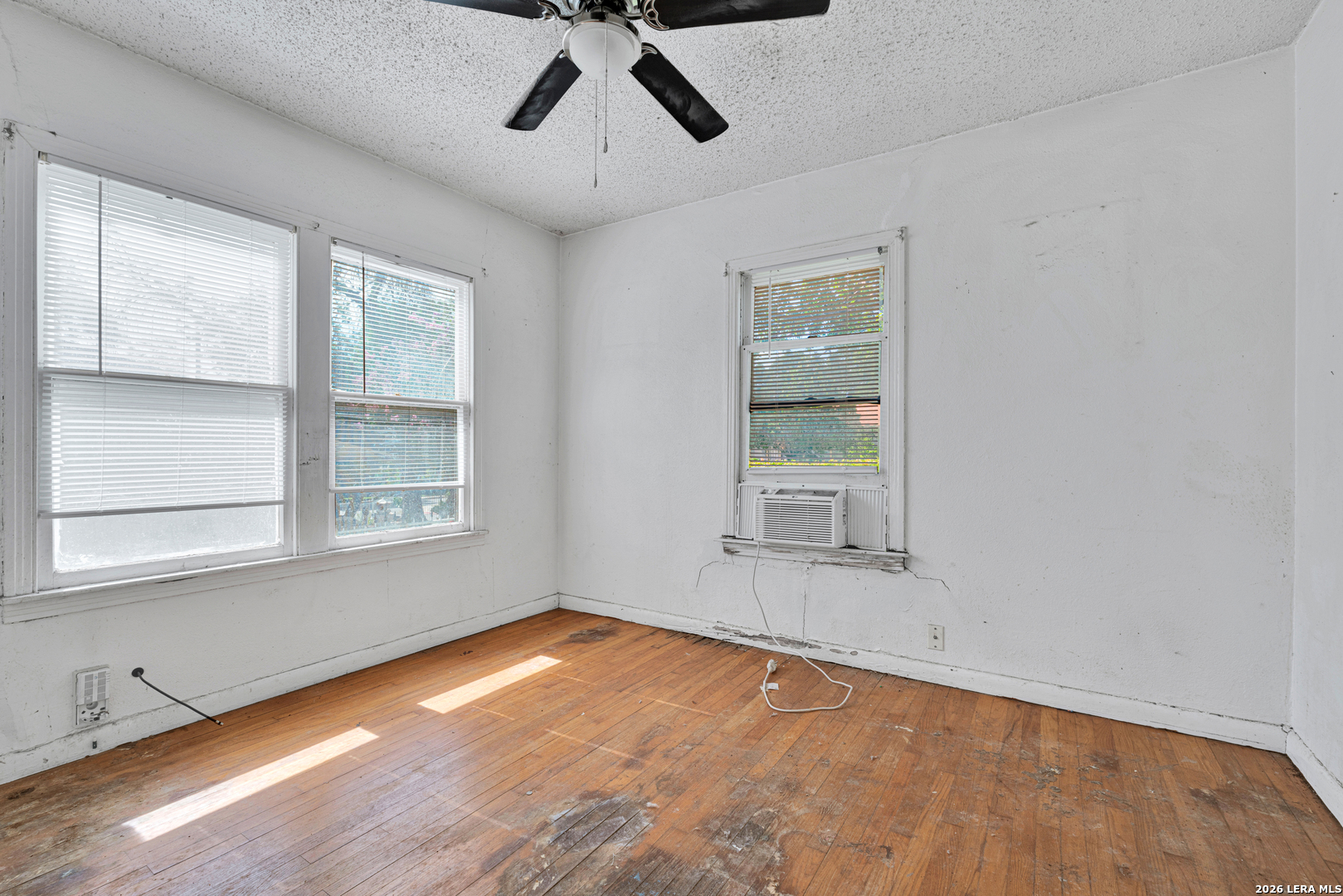 1611 Lee Hall San Antonio TX 78201