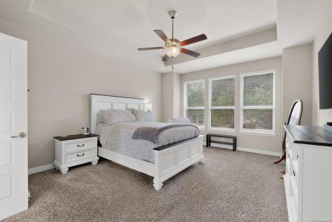 220 Comanche Trail Cibolo TX 78108
