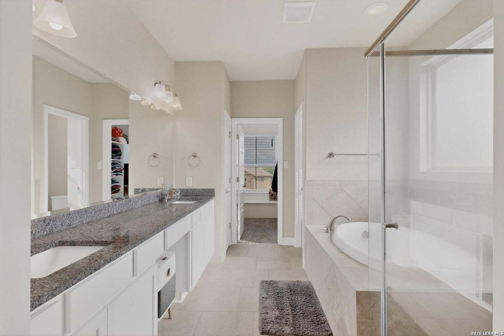 220 Comanche Trail Cibolo TX 78108