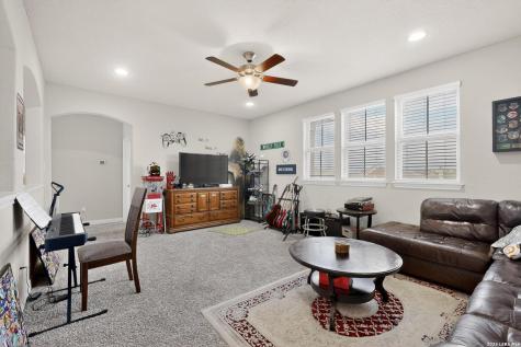 220 Comanche Trail Cibolo TX 78108