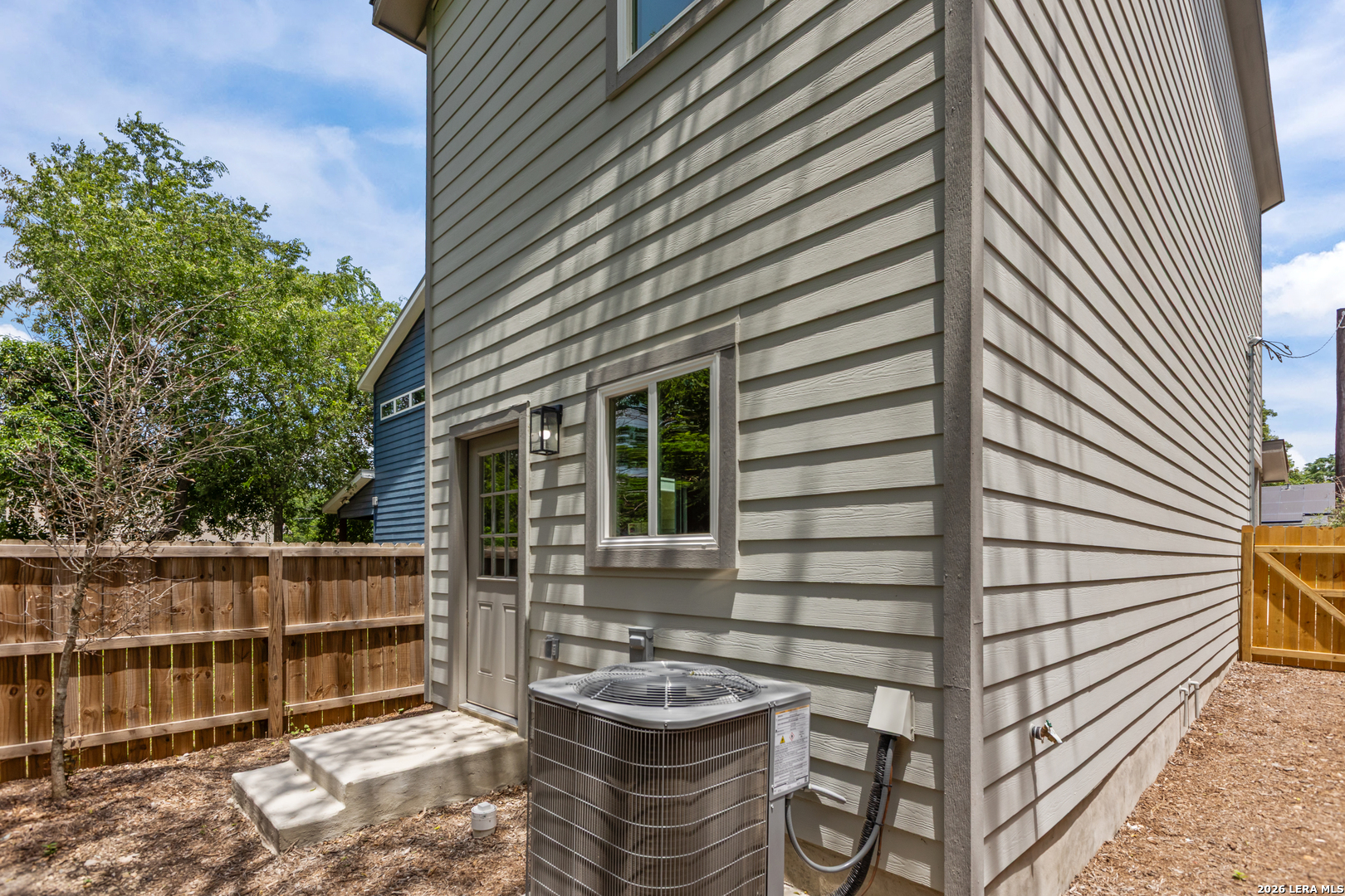 1214 Aransas San Antonio TX 78210