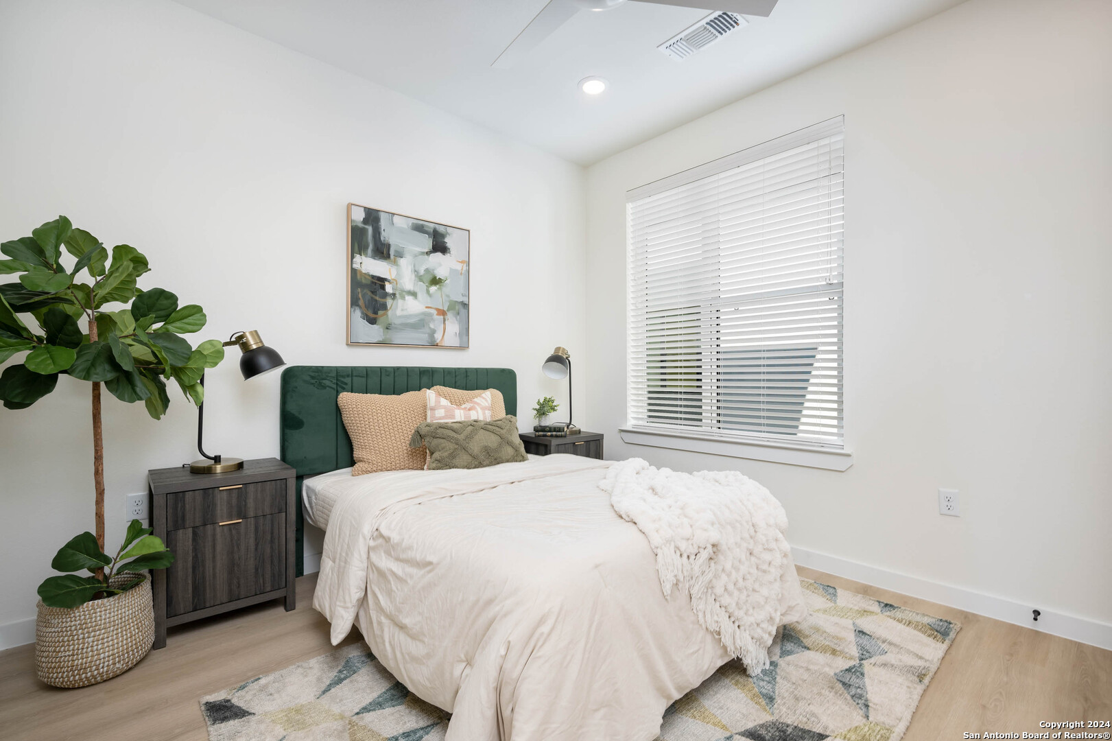 719 E Locust Street San Antonio TX 78212