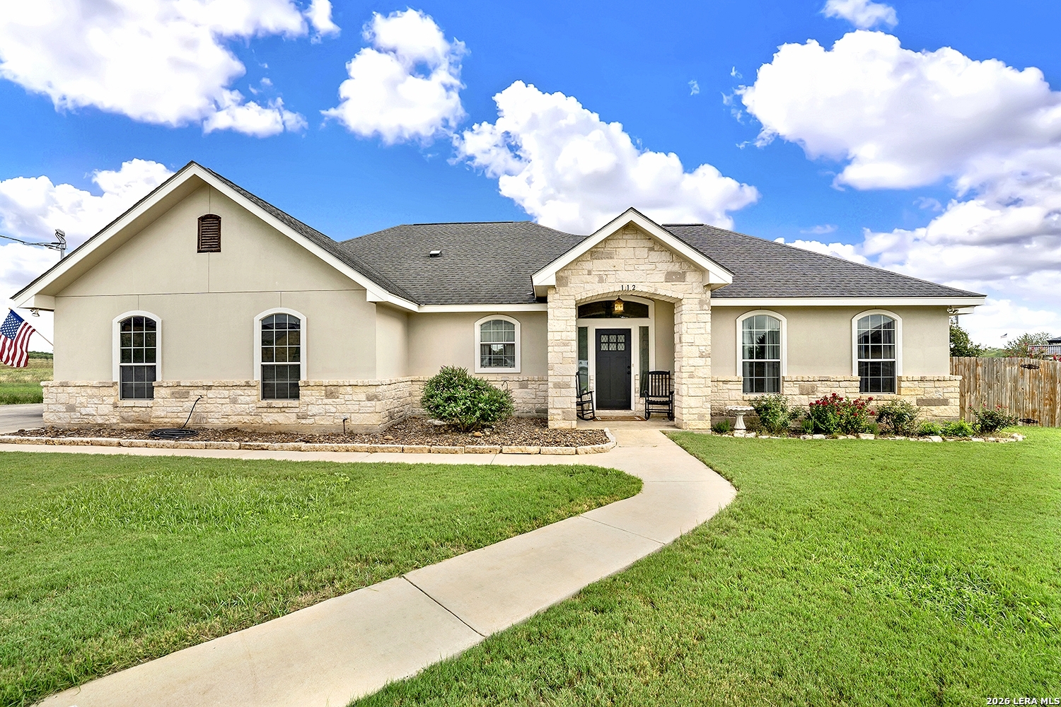 112 Park Way Poth TX 78147
