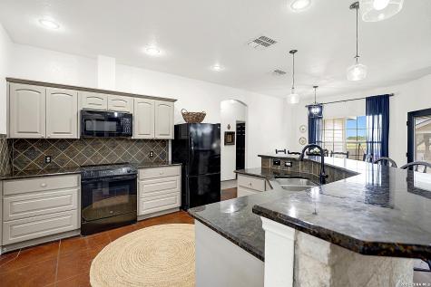 112 Park Way Poth TX 78147