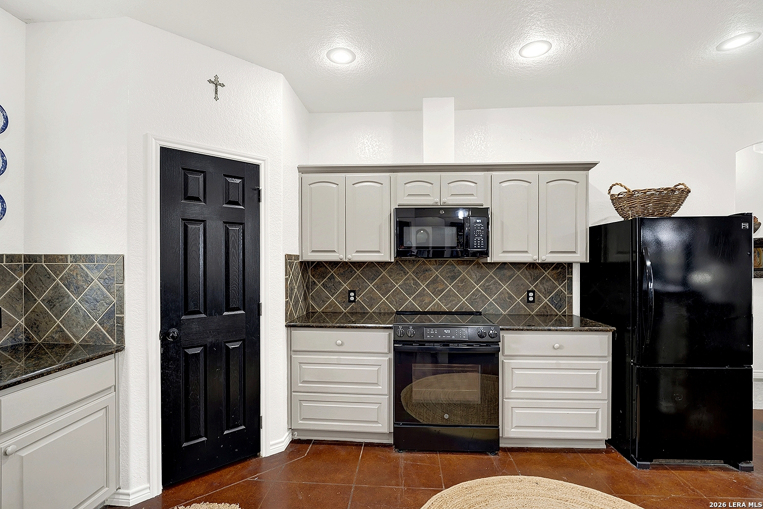 112 Park Way Poth TX 78147